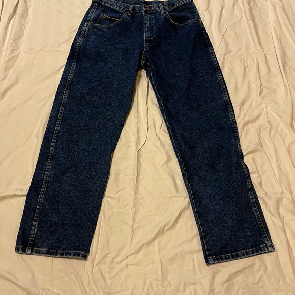 2 Pairs 34x30 for 13 bucks  Men's Wrangler Rugged Wear Relaxed Jeans Like New - Picture 1 of 6